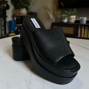 Steve Madden Chunky Wedge